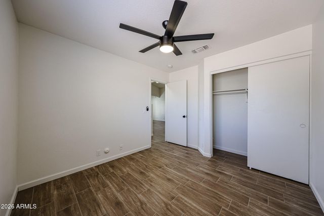 4047 E JOJOBA Road, Phoenix, AZ 85044