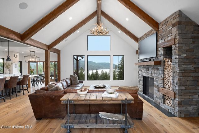 4950 W Mylonite Dr, Coeur D'alene, ID 83814