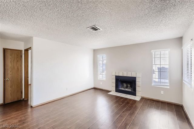 1843 Cosmic Drive 268, Las Vegas, NV 89115