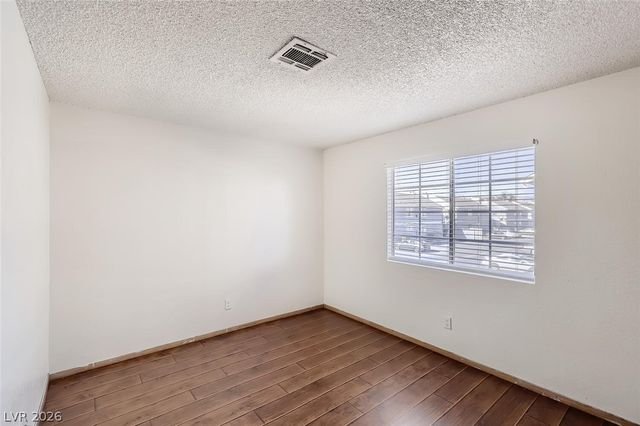 1843 Cosmic Drive 268, Las Vegas, NV 89115