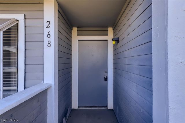1843 Cosmic Drive 268, Las Vegas, NV 89115