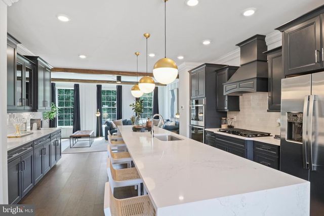 4410 FAIR LAKES CT, Fairfax, VA 22033