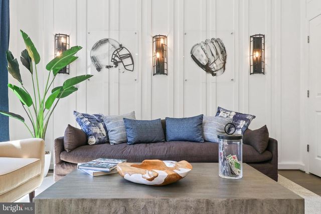 4410 FAIR LAKES CT, Fairfax, VA 22033