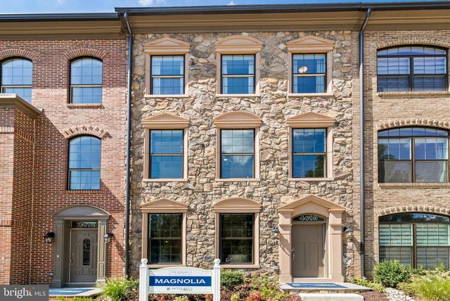 4410 FAIR LAKES CT, Fairfax, VA 22033