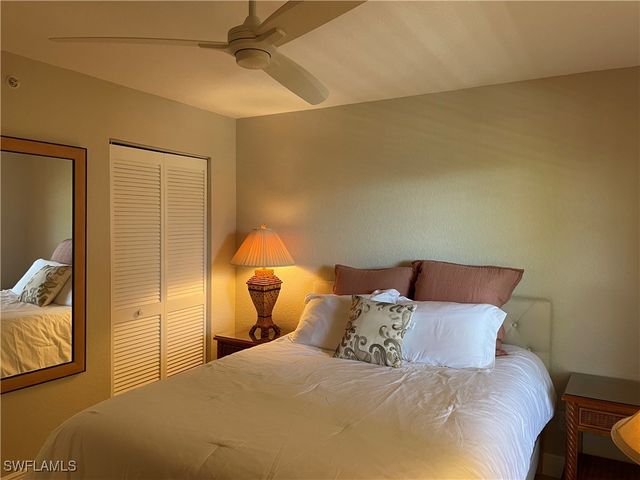 9640 Victoria LN C-305, Naples, FL 34109