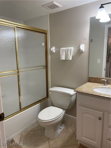 9640 Victoria LN C-305, Naples, FL 34109