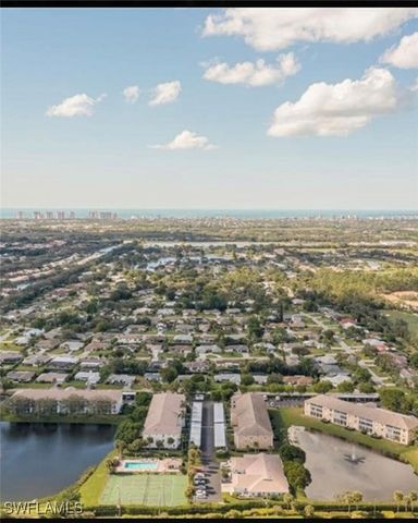 9640 Victoria LN C-305, Naples, FL 34109