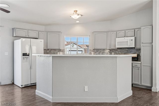 4993 Mascaro Drive, Las Vegas, NV 89122