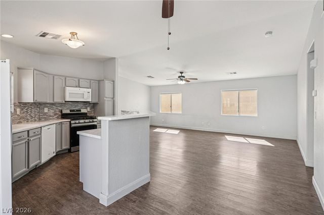 4993 Mascaro Drive, Las Vegas, NV 89122