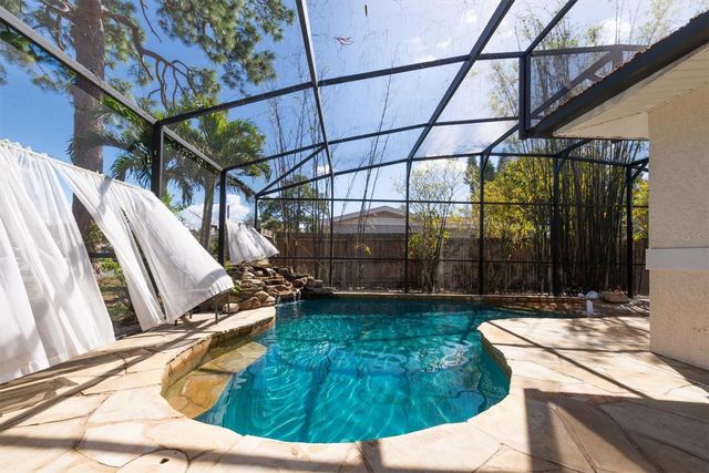 1700 74TH AVENUE N, St Petersburg, FL 33702