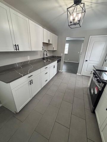 23 Elmwood Court, Alexandria, KY 41001