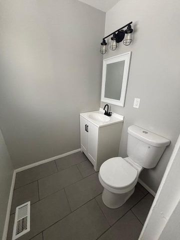 23 Elmwood Court, Alexandria, KY 41001