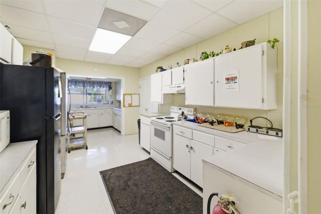 812 50TH AVENUE TERRACE W, Bradenton, FL 34207