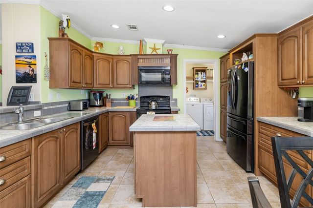 812 50TH AVENUE TERRACE W, Bradenton, FL 34207