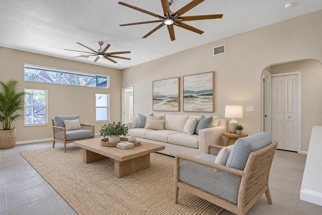 16085 E SECRETARIAT Drive, The Acreage, FL 33470