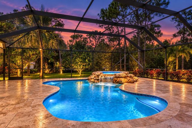 16085 E SECRETARIAT Drive, The Acreage, FL 33470
