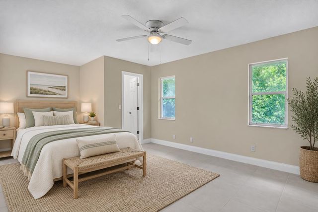 16085 E SECRETARIAT Drive, The Acreage, FL 33470