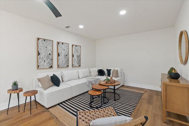 2535 FLOYD STREET, Sarasota, FL 34239