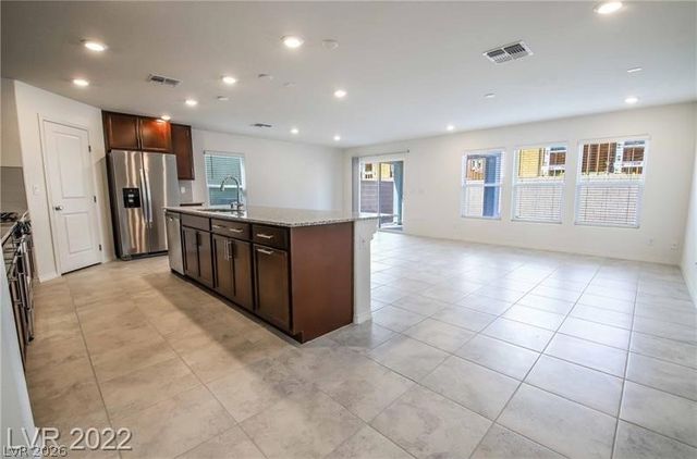8171 Calpena Avenue, Las Vegas, NV 89113