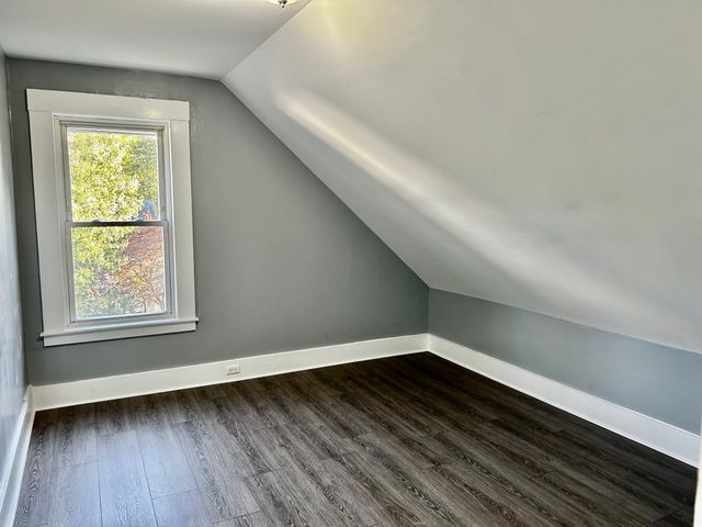 21 Waverley 21, North Andover, MA 01845