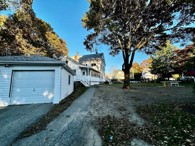 21 Waverley 21, North Andover, MA 01845