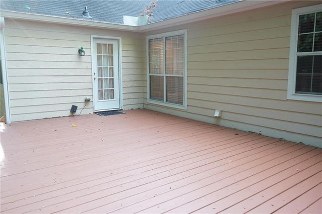 210 Radner Run, Lawrenceville, GA 30043