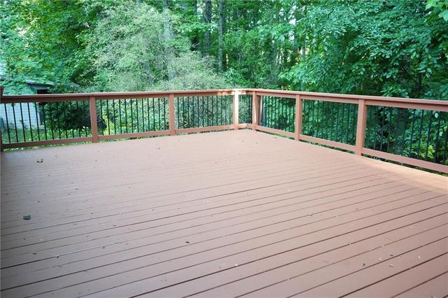 210 Radner Run, Lawrenceville, GA 30043