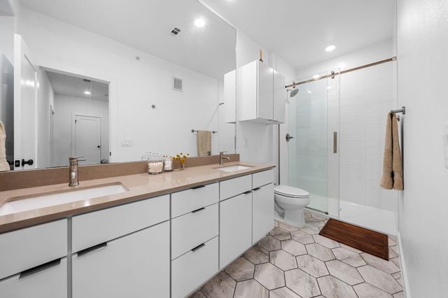 5924 S Congress Ave 112, Austin, TX 78745