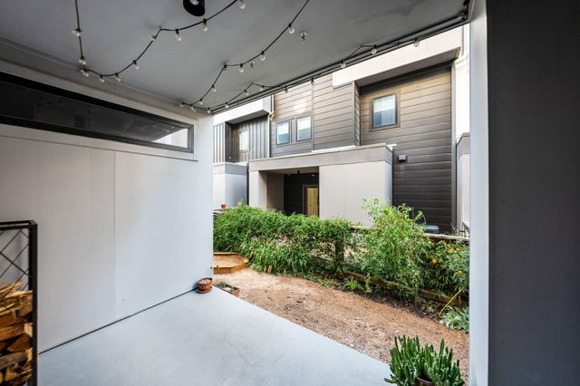 5924 S Congress Ave 112, Austin, TX 78745