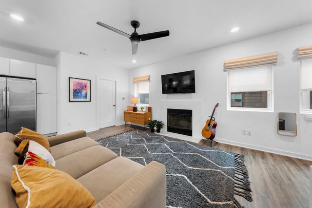 5924 S Congress Ave 112, Austin, TX 78745