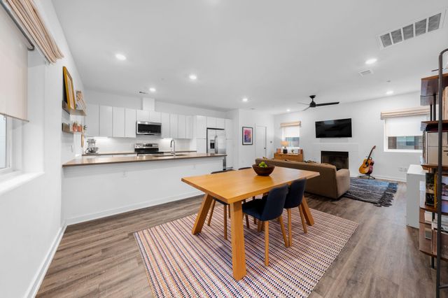 5924 S Congress Ave 112, Austin, TX 78745