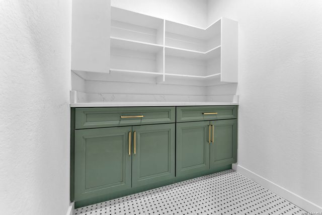 13355 Tusayan, Universal City, TX 78148