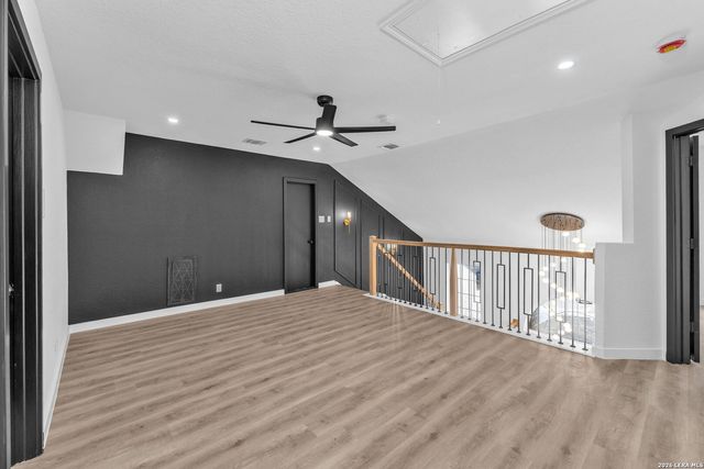 13355 Tusayan, Universal City, TX 78148