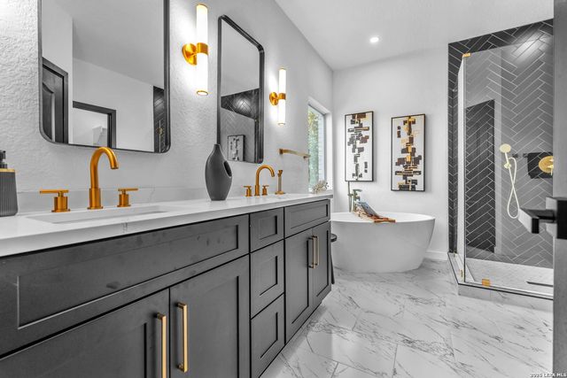 13355 Tusayan, Universal City, TX 78148