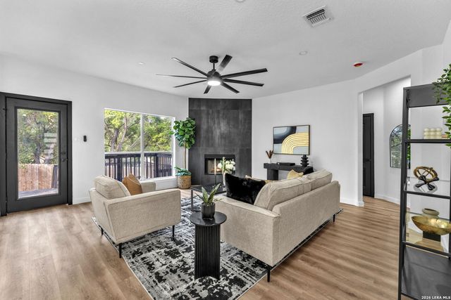 13355 Tusayan, Universal City, TX 78148