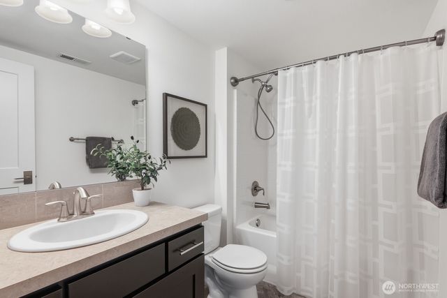 34110 SE Moses Street, Snoqualmie, WA 98065