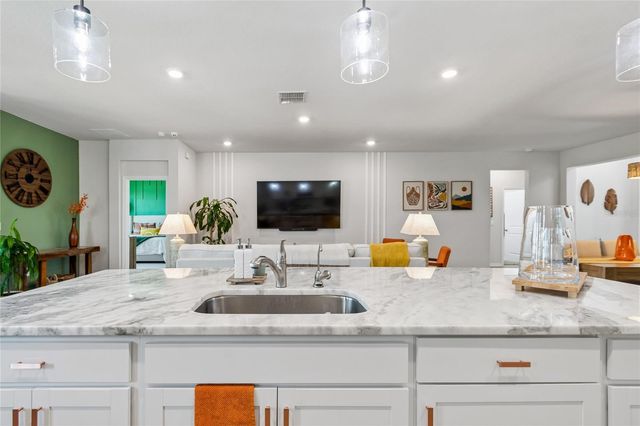 18123 GULF RANCH PLACE, Lakewood Ranch, FL 34211