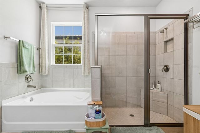 18123 GULF RANCH PLACE, Lakewood Ranch, FL 34211