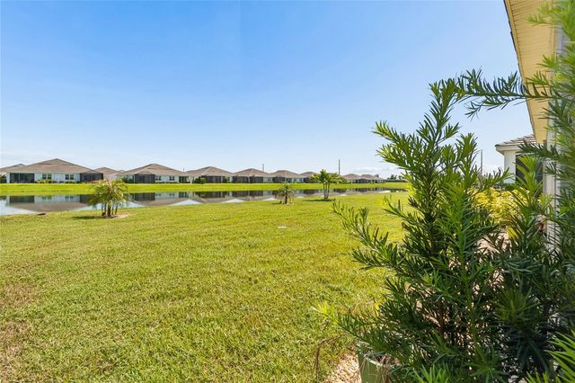 18123 GULF RANCH PLACE, Lakewood Ranch, FL 34211