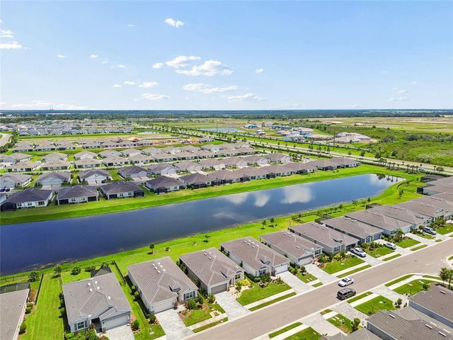 18123 GULF RANCH PLACE, Lakewood Ranch, FL 34211