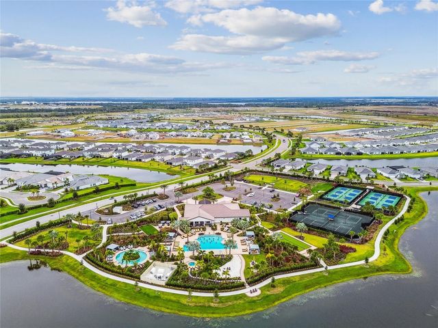 18123 GULF RANCH PLACE, Lakewood Ranch, FL 34211