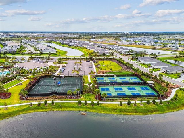 18123 GULF RANCH PLACE, Lakewood Ranch, FL 34211