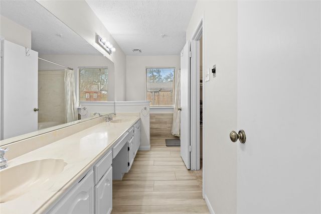 2603 Rolling Glen Drive, Spring, TX 77373