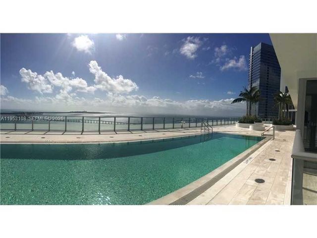 1300 Brickell Bay Dr 3302, Miami, FL 33131