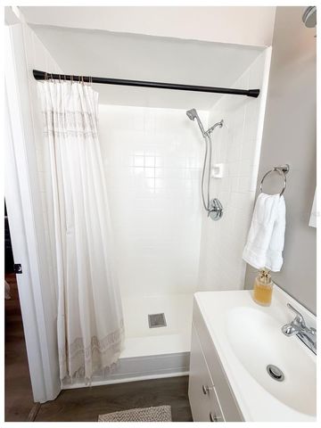 2225 NELLIE STREET, Largo, FL 33774