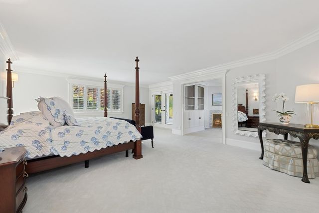 166 N Buckley Road, Barrington Hills, IL 60010