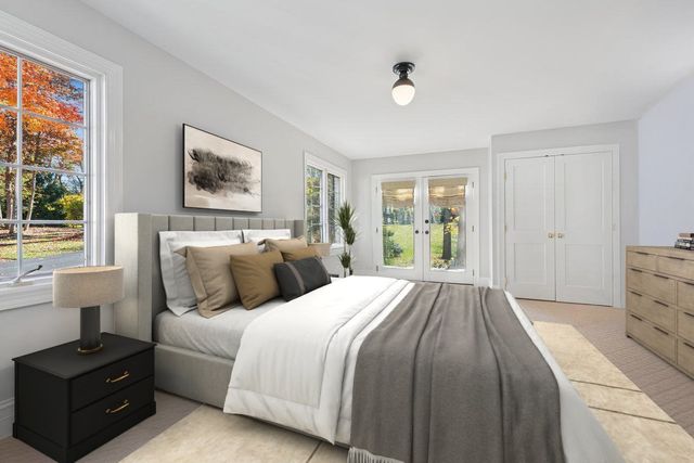 166 N Buckley Road, Barrington Hills, IL 60010