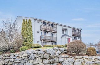 11 Gibbs St A6, Worcester, MA 01607
