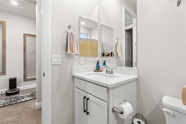 10934 Delparke Valley Avenue, Las Vegas, NV 89166