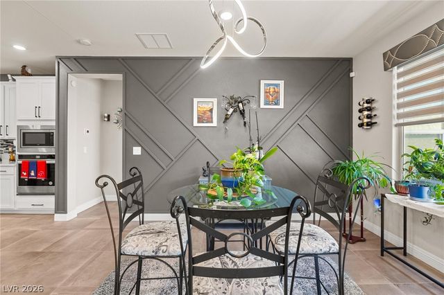 10934 Delparke Valley Avenue, Las Vegas, NV 89166
